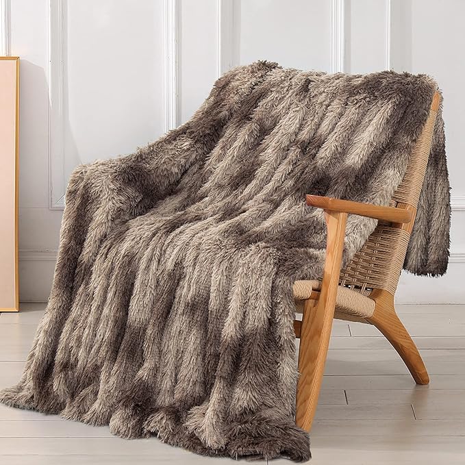 Tuddrom Decorative Extra Soft Faux Fur Throw Blanket,Solid Reversible Fuzzy Lightweight Long Hair Shaggy Blanket,Fluffy Cozy Plush Fleece Comfy Microfiber Fur Blanket for Couch Sofa Bed,Tie Dye Brown