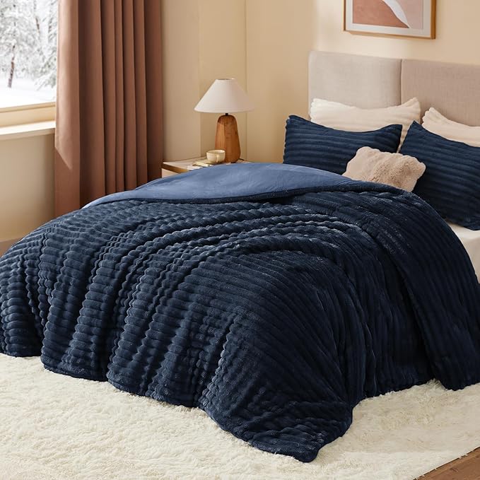 BEDELITE Fleece Twin Comforter Set -Super Soft & Warm Fluffy Navy Blue Bedding, Luxury Fuzzy Heavy Bed Set for Winter with 1 Pillow case