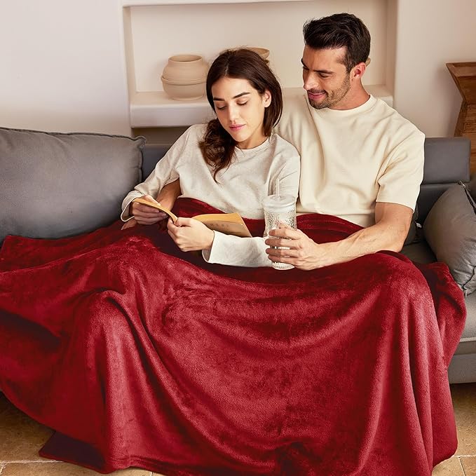 Exclusivo Mezcla Fleece Blanket Queen Size for Bed, Super Soft and Warm, All Season Use, Cozy, Plush, Lightweight, 90x90 Inches, Deep Red