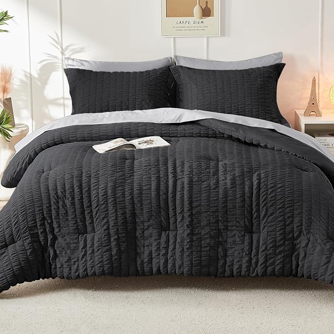 HYMOKEGE Black/Light Grey King Size Comforter Set Seersucker 7 Pieces, All Season Luxury Bed in a Bag for Bedroom, Bedding Set with Comforter, Sheets, Pillowcases & Shams