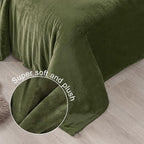 Exclusivo Mezcla Fleece Blanket King Size for Bed, Super Soft and Warm, All Season Use, Cozy, Plush, Lightweight, 90x104 Inches, Olive Green
