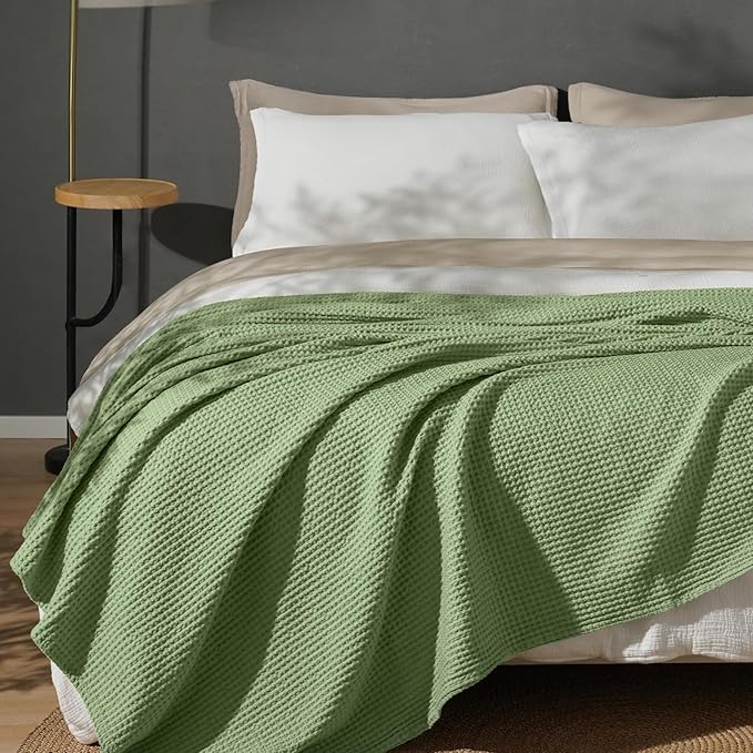 PHF 100% Cotton Waffle Weave Blanket Twin Size for Bed,Snag Proof Lightweight Breathable Moisture-Wicking for Couch,Great for Layering in Cold Weather,Machine Washable,Home Decor Gift-Loden Green