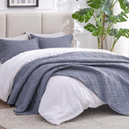 Love's cabin Twin Quilt Bedding Set Bluish Grey Bedspreads - Soft Bed Summer Lightweight Bedspread Comforter - Wave Pattern Bedding Coverlet for All Season - 2 Pieces (1 Quilt, 1 Pillow Sham)