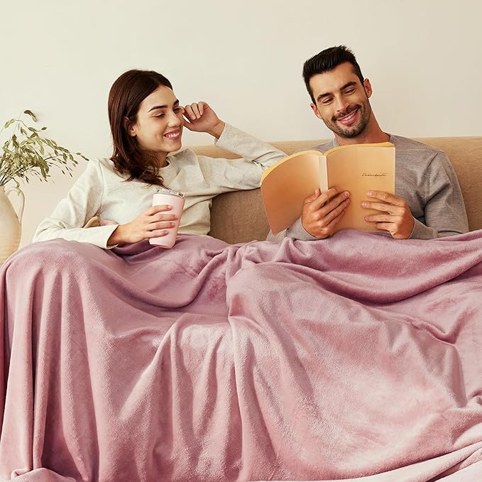 Exclusivo Mezcla Extra Large Fleece Throw Blanket for Couch, Sofa, 300GSM Super Soft and Warm Blankets, Dusty Pink Throw All Season Use, Cozy, Plush, Lightweight, 50x70 Inches