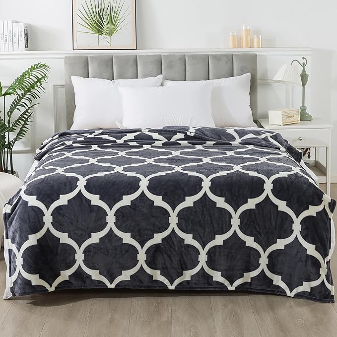 Gray Pattern Queen Size Blanket,90x90 Inches Microfiber Soft Cozy Fluffy Warm Hand Made Queen Throw Blankets for Queen Full Bed,Couch, Sofa, Chair, Camping, Picnic,Grey and White