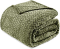 Exclusivo Mezcla Fleece King Size Blanket for Bed, 90x104 Inches Soft Cozy Jacquard Flannel Blankets, Lightweight Fuzzy Plush Warm for Winter, Olive Green