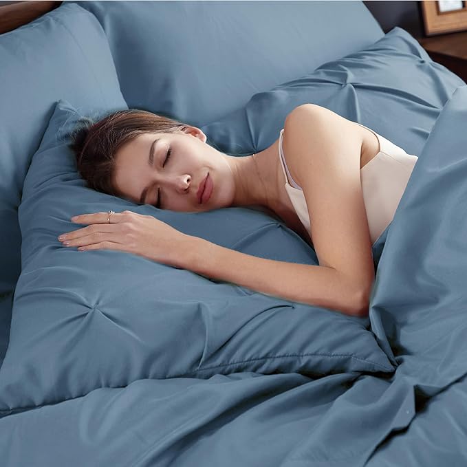Bedsure Full Comforter Set Mineral Blue - Bed in a Bag Full Size Bedding Set 7 Pieces, GentleSoft™ Pintuck Bed Set Gift for Family, Pinch Pleat All Season Comforter with Sheets, Pillowcases & Shams