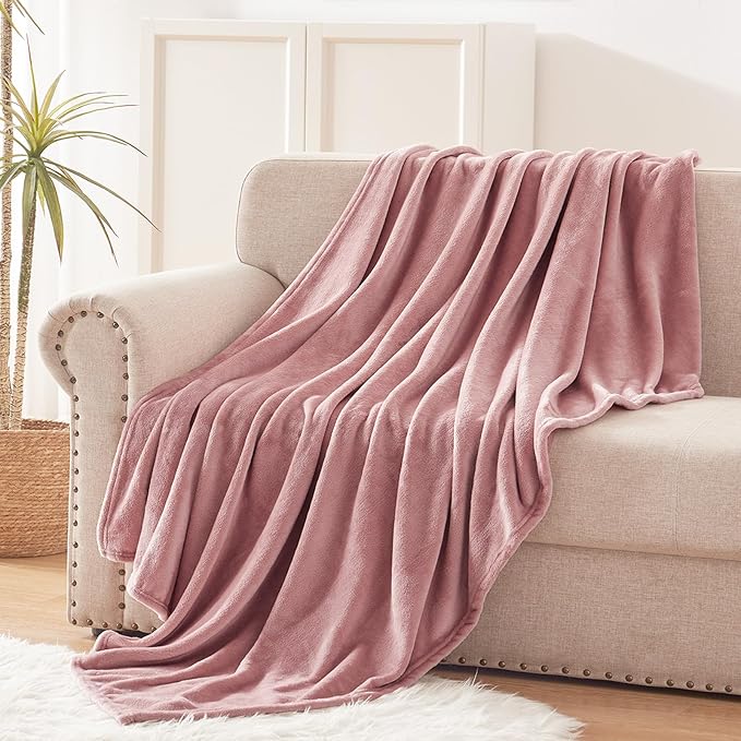 Exclusivo Mezcla Extra Large Fleece Throw Blanket for Couch, Sofa, 300GSM Super Soft and Warm Blankets, Dusty Pink Throw All Season Use, Cozy, Plush, Lightweight, 50x70 Inches