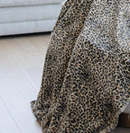 GRACED SOFT LUXURIES Throw Blanket Softest Warm Elegant Cozy Comfy Decorative Thick Faux Fur for Modern Living (Classic Leopard, Extra Large 60" x 80")