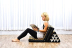 Leewadee 3-Fold Mat with Triangle Cushion – Comfortable TV Pillow, Foldable Mattress with Cushion Made of Eco-Friendly Kapok, 67 x 21 inches, Black Orange