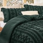 Bedsure Tufted Boho Comforter Set King Size - Emerald Green Boho Bed Set, GentleSoft™ 3 Pieces Farmhouse Shabby Chic Embroidery Bedding, Gifts for Woman, Soft Jacquard King Comforter for All Seasons