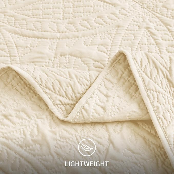 Love's cabin Quilts for Full Bed Beige Bedspread Comforters Bedding Set - Summer Lightweight Bedspread Comforter - Coin Pattern Bedding Coverlet for All Season - 3 Pieces (1 Quilt, 2 Pillow Shams)