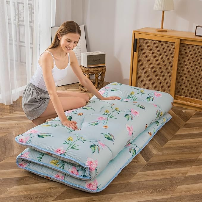 MAXYOYO Japanese Futon Mattress Floor Mattress Sleeping Pad Foldable Bed Roll Up Camping Cushion Floor Lounger Bed Couches and Sofas Couch Topper, Green Floral, Queen Size
