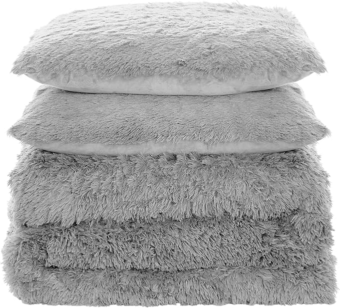 Full Size Luxury Faux Fur Comforter Set - Soft & Breathable 7-Piece Bedding Collection - 1 Comforter, 1 Fitted Sheet, 1 Flat, 2 Pillowcases, 2 Pillow Shams - Deep Pocket - Premium Quality, Silver