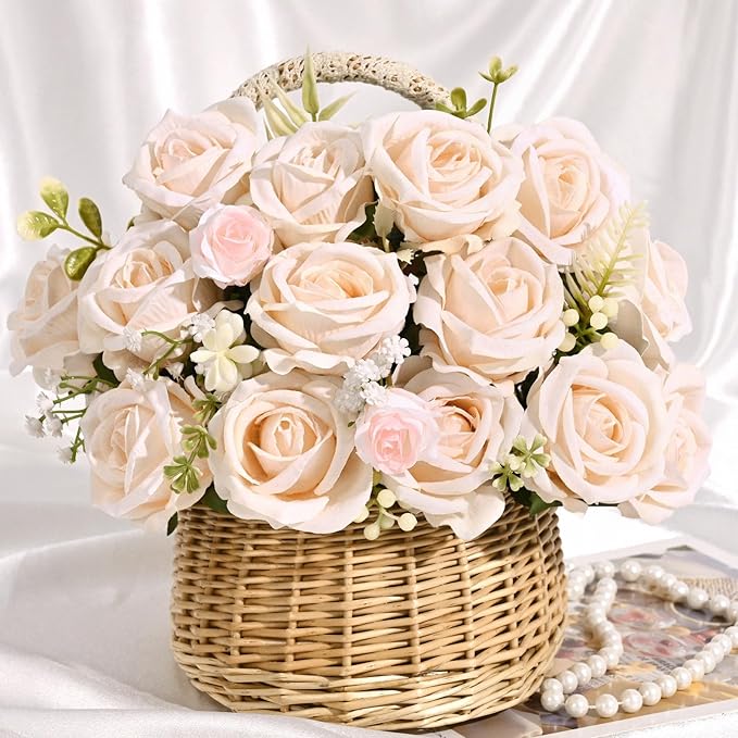 BLEUM CADE 100 Pcs Champagne Roses Artificial Flowers, Real Touch Velvet Roses Fake Flowers Bulk, Artificial Roses Bouquet with Long Stems Bridal DIY Wedding Party Centerpiece Decorations