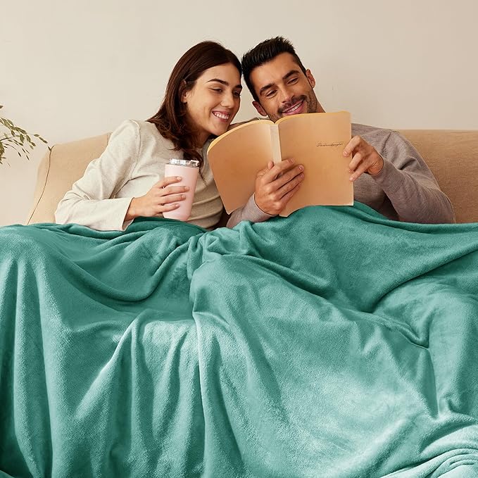 Exclusivo Mezcla Fleece Blanket Queen Size for Bed, Super Soft and Warm, All Season Use, Cozy, Plush, Lightweight, 90x90 Inches, Celadon