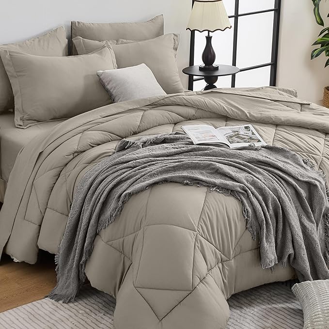 HEVUMYI Oatmeal Queen Comforter Set - 7-Piece All Season Bed in a Bag Queen, Ultra Soft Bedding Set with Comforter, Flat Sheet, Fitted Sheet, Pillowcases, Pillow Shams