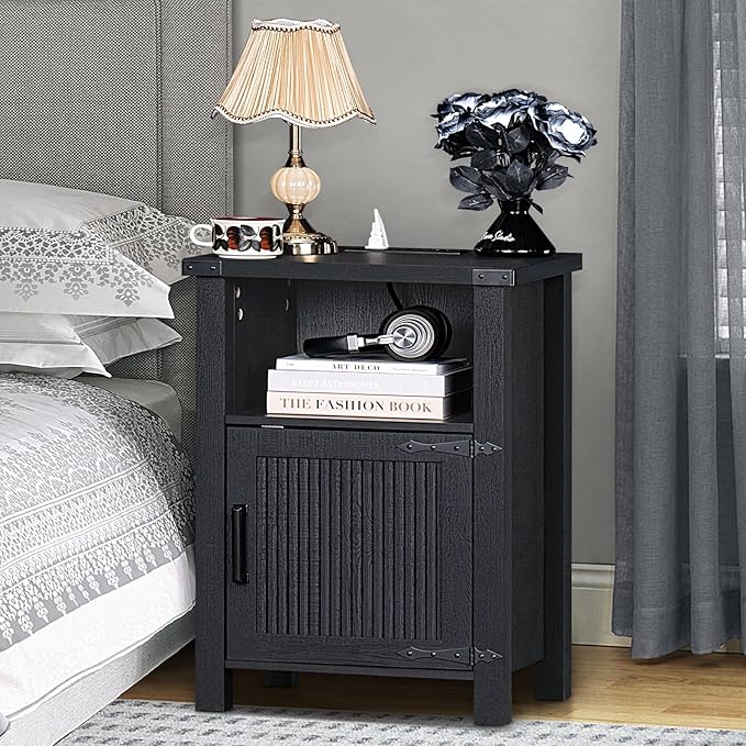 Night Stand, 18 Inch Farmhouse Nightstand with with Charging Station and USB Port, Rustic Couch End Table with Magnetic Door, Wood Bed Side Tables for Bedroom, Home, Black