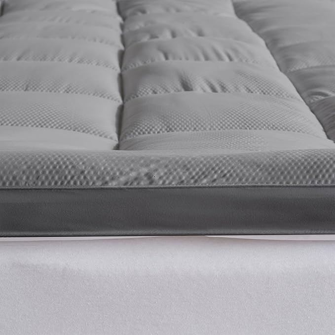 Great Bay Home Twin Mattress Topper. Thick, Elastic Corner Mattress Protector and Cover. Ultra-Soft Pillowtop Mattress Pad. Fits Mattresses Up to 18" (Twin, Light Grey)