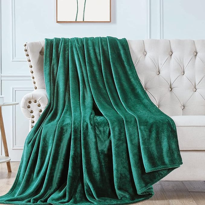 Walensee Fleece Blanket Plush Throw Fuzzy Lightweight (Queen Size 90x90 Emerald Green) Super Soft Microfiber Flannel Blankets for Couch, Bed, Sofa Ultra Luxurious Warm and Cozy for All Seasons