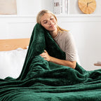 Exclusivo Mezcla Plush Fuzzy Fleece Bed Blanket Queen Size, Super Soft, Fluffy and Warm Blankets Suitable for All Seasons (Forest Green, 90x90 Inches)