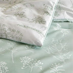 Bedsure Oversized Queen Comforter Set - Sage Green Bed Set, 3 Pieces Cute Floral Bedding, 1 Soft Reversible Botanical Flowers Comforter and 2 Pillow Shams