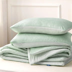 Bedsure California King Comforter Set - Cooling and Warm Bed Set, Sage Green Reversible Bedding for All Season, 3 Pieces, 1 California King Size Comforter (104"x96") and 2 Pillow Cases (20"x36")