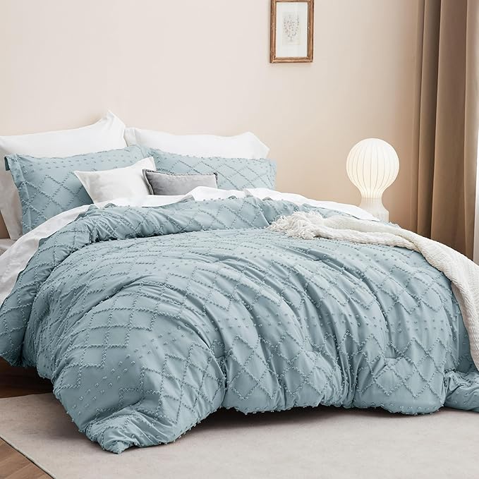 Bedsure Full Comforter Set - Dusty Blue Comforter, Boho Tufted Shabby Chic Bedding for Kids, 3 Pieces Vintage Farmhouse Bed Set for All Seasons, Fluffy Soft Bedding with 2 Pillow Shams