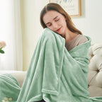 BEDELITE Throw Blanket for Couch and Bed - 300GSM Luxury Plush Cozy Fleece Blanket 50x60 Inches Mint Green, Soft Lightweight Blanket for Travel Camping