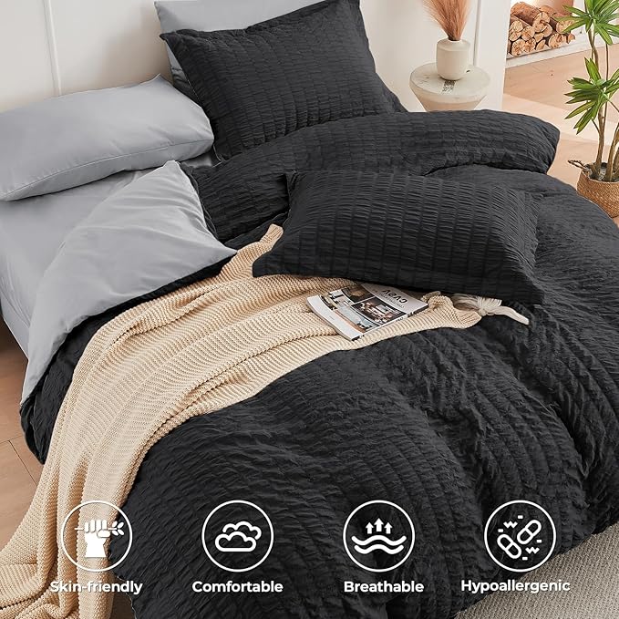 HYMOKEGE Black/Light Grey Queen Comforter Set Seersucker 7 Pieces, All Season Luxury Bed in a Bag Queen for Bedroom, Bedding Set with Comforter, Sheets, Pillowcases & Shams