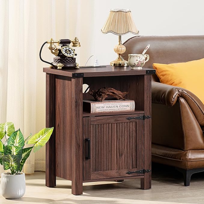 Night Stand, 18 Inch Farmhouse Nightstand with with Charging Station and USB Port, Rustic Couch End Table with Magnetic Door, Wood Bed Side Tables for Bedroom, Home, Brown Walnut