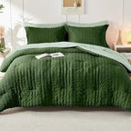 HYMOKEGE Dark Green/Sage Green King Size Comforter Set Seersucker 7 Pieces, All Season Luxury Bed in a Bag for Bedroom, Bedding Set with Comforter, Sheets, Pillowcases & Shams