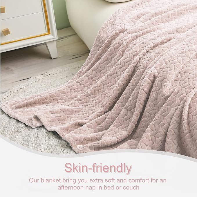 Exclusivo Mezcla Fleece King Size Blanket for Bed, 90x104 Inches Soft Cozy Jacquard Flannel Blankets, Lightweight Fuzzy Plush Warm for Winter, Camel