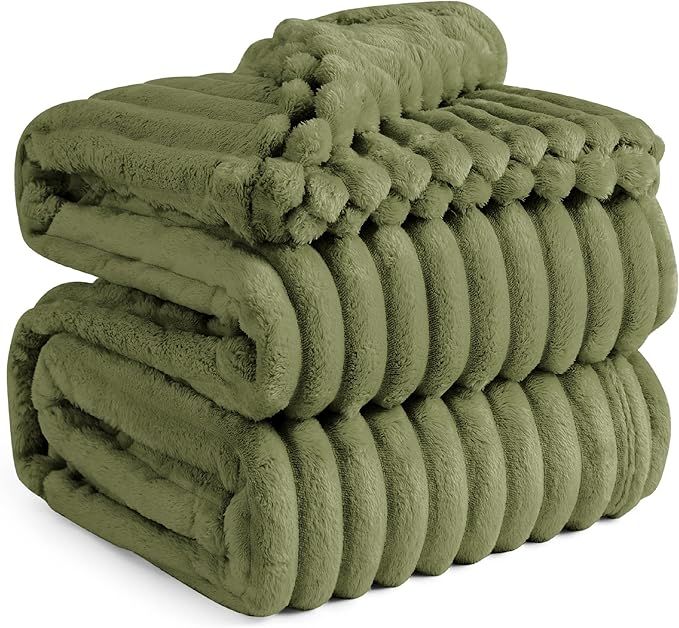 Bedsure GentleSoft Cypress California King Size Blanket for Couch - Cozy Soft Blankets for Women, Cute Small Fleece Throws for Girls, Birthday Gifts for Women, 102x96 Inches