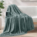 Exclusivo Mezcla Plush Fuzzy Fleece Throw Blanket Extra Large, Super Soft, Fluffy and Warm Blankets for Couch, Bed, Suitable for All Seasons (50x70 Inches, Celadon)