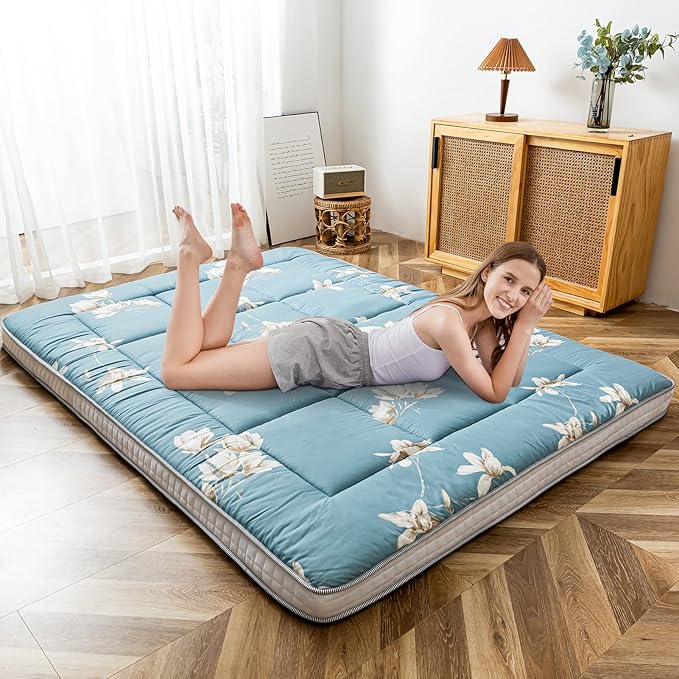 MAXYOYO Floral Printed Futon Mattress, Padded Japanese Floor Mattress Quilted Bed Mattress Topper, Extra Thick Folding Sleeping Pad Breathable Floor Lounger Guest Bed for Camping Couch, Queen Size