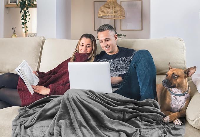 Utopia Bedding Fleece Blanket Twin XL Size Grey 300GSM Luxury Anti-Static Fuzzy Soft Microfiber Dorm Bed Blanket (90x76 Inch)