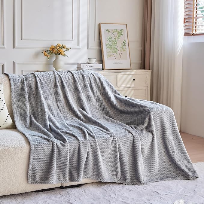 NEWCOSPLAY Super Soft Twin Blanket Grey Premium Silky Flannel Fleece Leaves Pattern Lightweight Bed Blanket All Season Use (Grey, Twin(60"x80"))