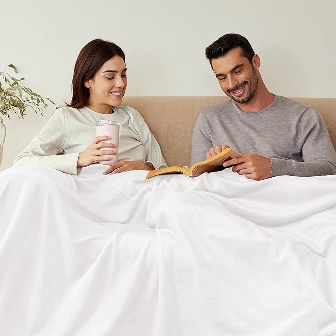 Exclusivo Mezcla Fleece Blanket Queen Size for Bed, Super Soft and Warm, All Season Use, Cozy, Plush, Lightweight, 90x90 Inches, Pure White