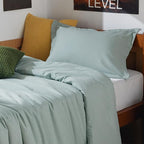 Bedsure Twin/Twin XL Comforter Set Dorm Bedding - Sage Green Twin Bedding Set for College, Soft Cationic Dyed Bed Set for All Seasons, 2 Pieces, 1 Comforter (68"x88") and 1 Pillow Sham (20"x26"+2")