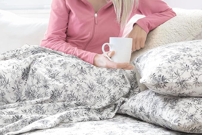Laura Ashley - Flannel Sheets King Size, Anti-Pilling & Wrinkle Resistant Cotton, Touchably Soft for All-Season Comfort - Bed Sheets with Matching Pillowcases & Fitted Sheet (Faye Toile Black)