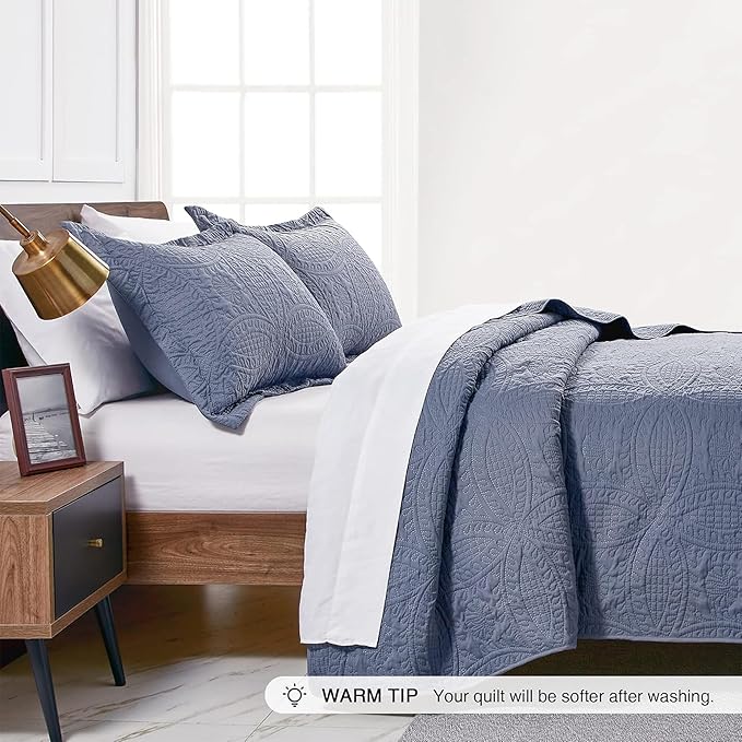 Love's cabin Quilts for Full Bed Blue Bedspreads Bedding Set - Summer Lightweight Bedspread Comforter - Coin Pattern Bedding Coverlet for All Season - 3 Pieces (1 Quilt, 2 Pillow Shams)