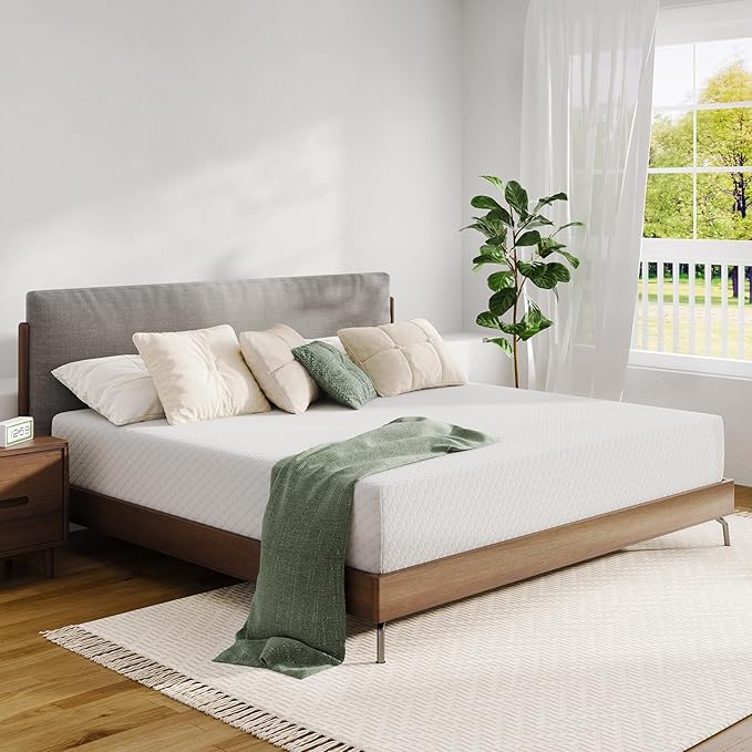 Novilla 14 Inch King Mattress, King Size Memory Foam Mattress for Pressure Relief & Supportive, Cool Refreshing Sleep Mattrerss in a Box, CertiPUR-US Certified Mattress, Medium Firm