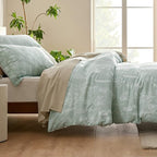 Bedsure King Comforter Set - Sage Green Bed Set, 3 Pieces Cute Floral Bedding, 1 Soft Reversible Botanical Flowers Comforter and 2 Pillow Shams