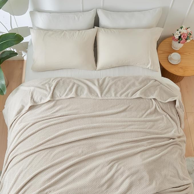 NEWCOSPLAY Super Soft Queen Blanket Linen Premium Silky Flannel Fleece Leaves Pattern Lightweight Bed Blanket All Season Use (Linen, Queen(90"x90"))