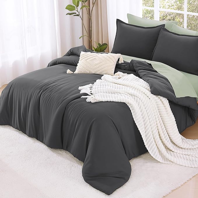 Litanika Dark Grey Oversized King Comforters Super King Plus Size, 3 Pieces Lightweight Solid Bedding Comforter Set, All Season Fluffy Bed Set (128x120In Comforter & 2 Pillowcases)