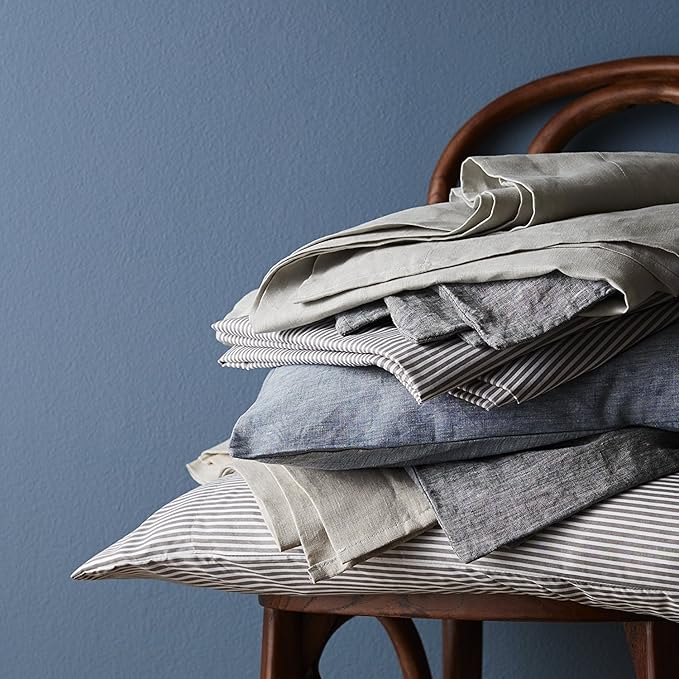 Queen Sheets Pinstripe Gray - 6 Piece 1500 Supreme Collection Fine Brushed Microfiber Deep Pocket Queen Sheet Set Bedding - 2 Extra Pillow Cases, Great Value, Queen, Pinstripe Gray