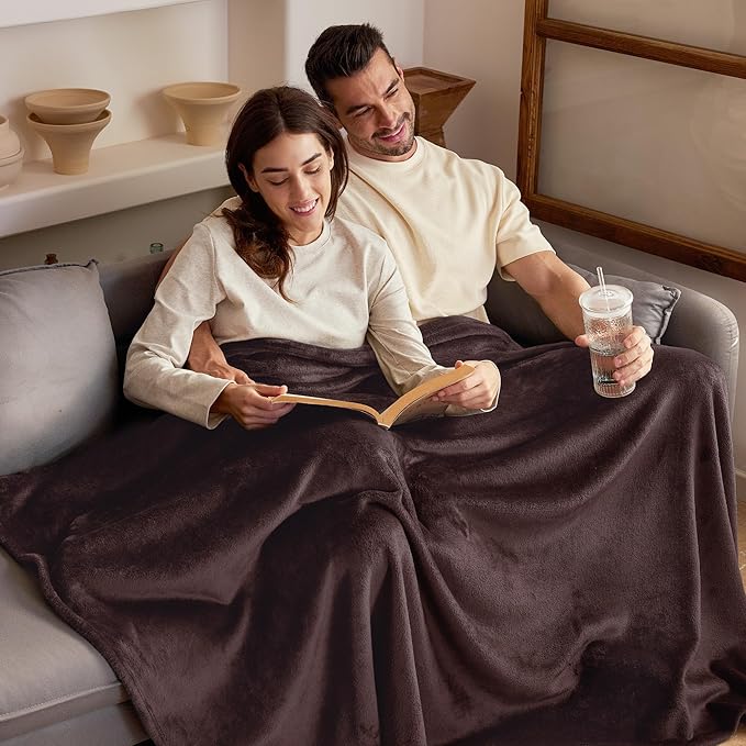 Exclusivo Mezcla Fleece Blanket Queen Size for Bed, Super Soft and Warm, All Season Use, Cozy, Plush, Lightweight, 90x90 Inches, Coffee