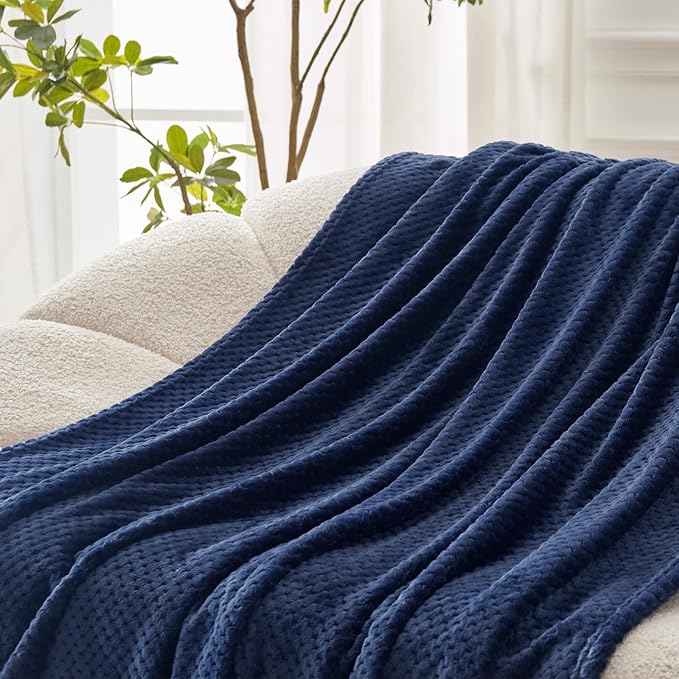 Exclusivo Mezcla Fleece Bed Blanket King Size, Super Soft and Warm Blankets for Couch, Sofa and Bed Waffle Textured, Cozy, Fuzzy and Lightweight (Navy Blue, 90x104 Inches)