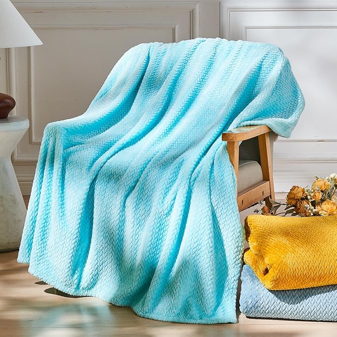 NEWCOSPLAY Super Soft King Blanket Turquoise Premium Silky Flannel Fleece Leaves Pattern Lightweight Bed Blanket All Season Use (Turquoise, King(90"x110"))